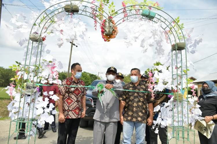 Percepat Pembangunan Infrastruktur, Bupati Sergai Resmikan Ruas Jalan di Dua Desa