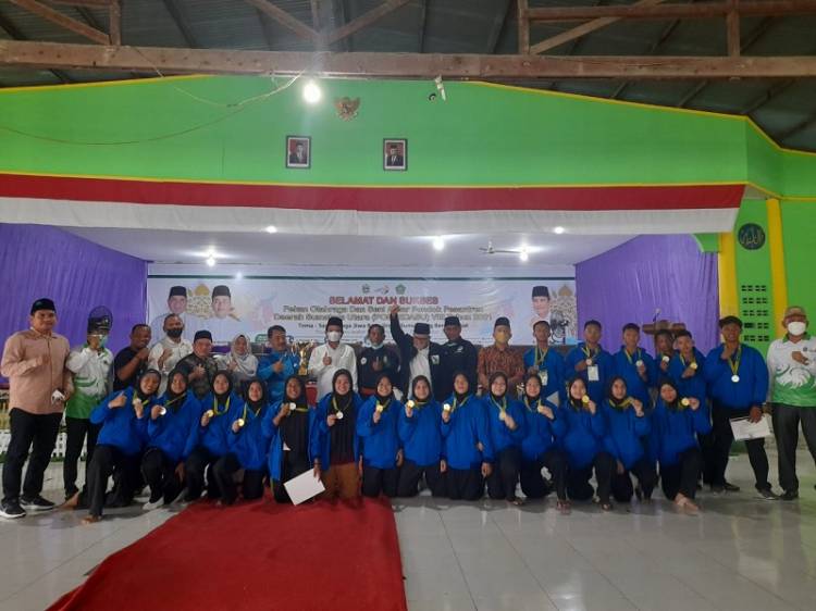 Deli Serdang Juara Umum Pospedasu VIII, Gubernur Apresiasi Prestasi Atlet Pesantren