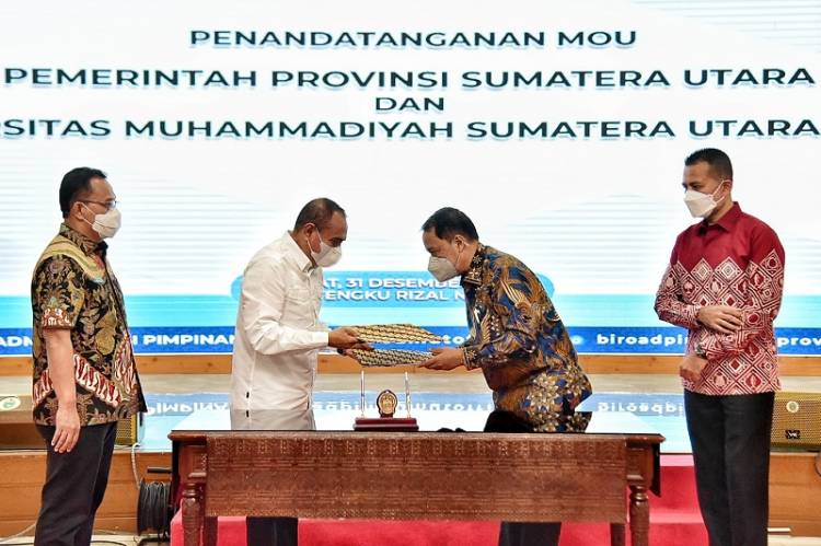 Teken MoU dengan UMSU, Edy Rahmayadi Sebut Akademisi Perlu Terlibat dalam Pembangunan Daerah