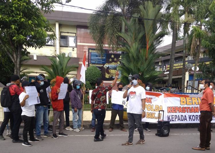 Saling Lapor di Kantor Polisi, Massa dari Masyarakat Cinta Keadilan Geruduk Mapolrestabes Medan
