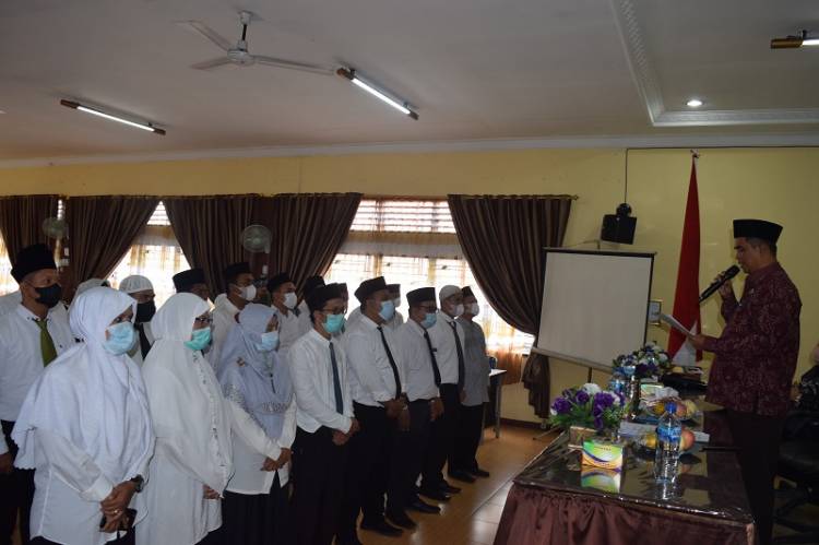 Pengurus MGMP PAI SMK Periode 2021-2024 Dilantik Kakankemenag Medan