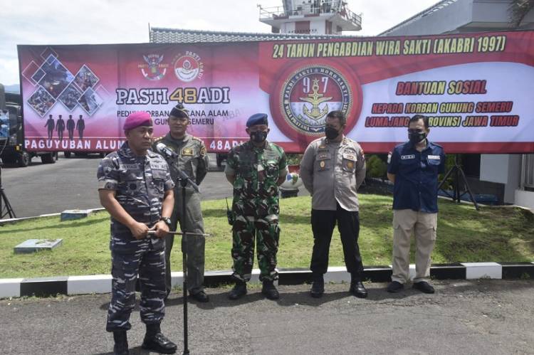 Akabri 97 Wira Sakti Kirim Bantuan Sosial, Ringankan Beban Korban Erupsi Semeru