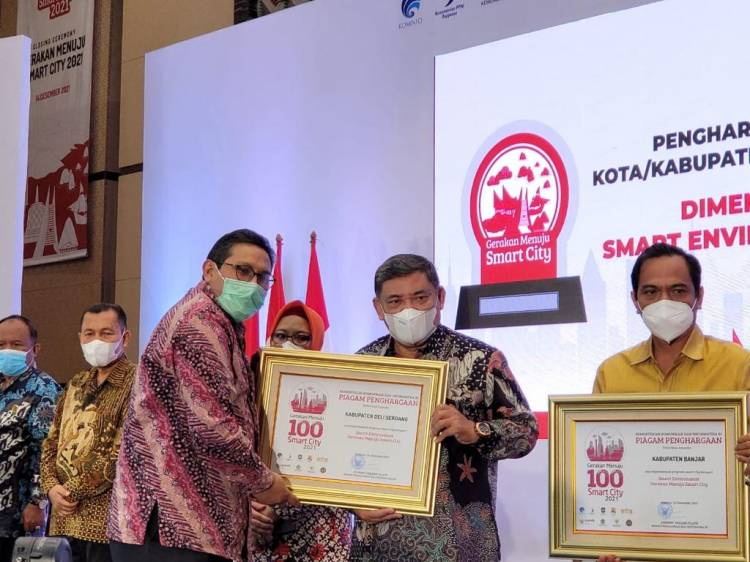 Pemkab Deli Serdang Raih Penghargaan Smart Environment dari Kementerian Kominfo