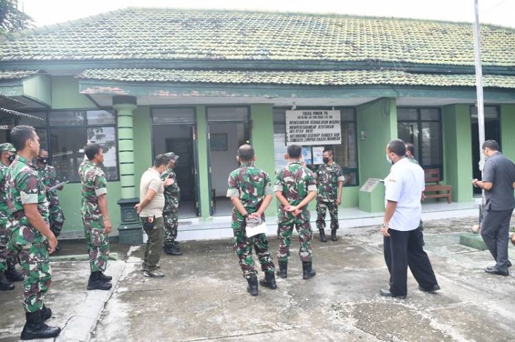 Dapat Bantuan Hibah, Kasilog Korem 082/CPYJ Lakukan Kajian