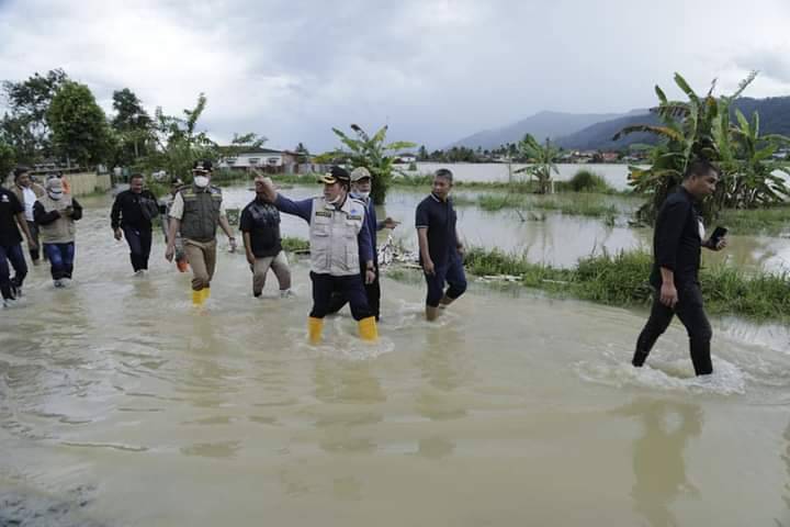 Banjir Rendam 70 Rumah Warga Kota Sungai Penuh