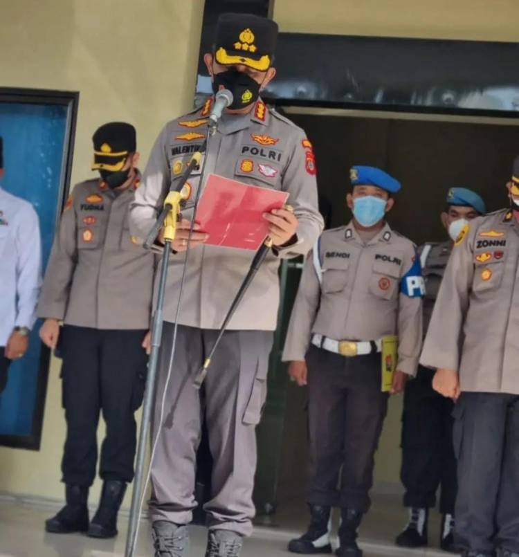 Kapolrestabes Medan Berikan Arahan kepada Personel Polsek Sunggal