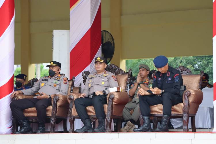 Wakapolrestabes Medan Hadiri Apel Gelar Pasukan dan Ceramah Umum Gubernur Sumut di Lapangan Astaka Jalan Williem Iskandar 