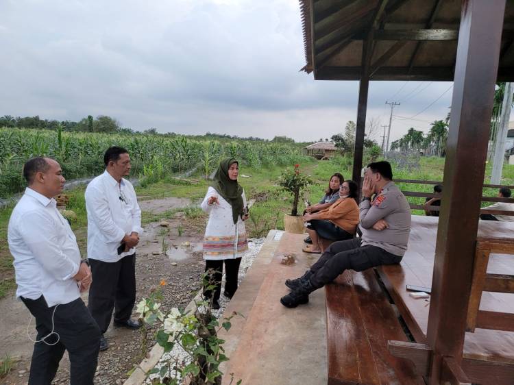 Kapolda Dukung Gerakan Tanam Cabai Merah di Sumut