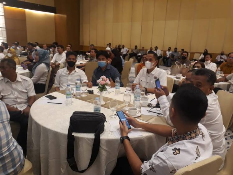  Pengurus KADIN Medan Ikuti Seminar Hakordia di Medan