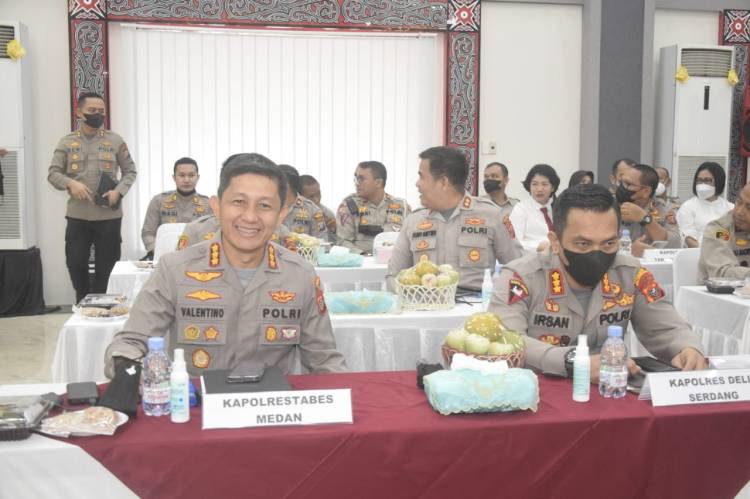 Kapolrestabes Medan Hadiri Rapat Kerja Pengamanan Natal dan Tahun Baru 2023 di Polda Sumut
