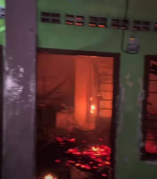 Tujuh Rumah di Kelurahan Sei Mati Terbakar