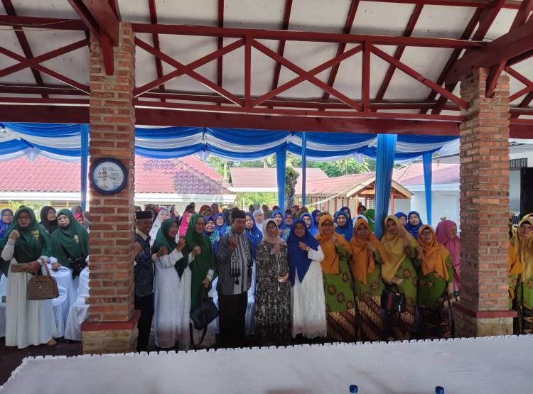 Momen Hari Ibu, Walikota Gelar Pengajian Akbar Perempuan se-Kota Pematang Siantar