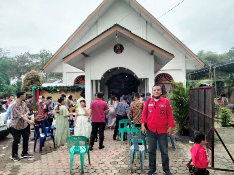 Dikawal Pemuda Batak, Ibadah Perayaan Natal di Gereja GMI Musa Marindal Berjalan Hikmat