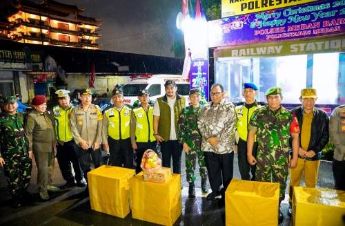 Pastikan Ibadah Malam Natal Aman dan Damai, Walikota Medan Bersama Pj Gubernur Sumut Tinjau Sejumlah Gereja