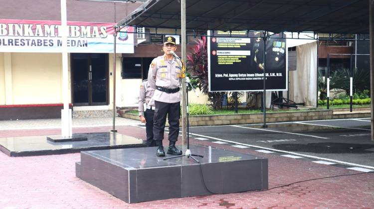 Beri Arahan kepada Bhabinkamtibmas, Kapolrestabes Medan :  Layani Masyarakat dengan Baik