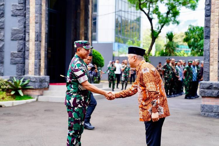 Panglima TNI Terima Audiensi Menteri Perhubungan RI