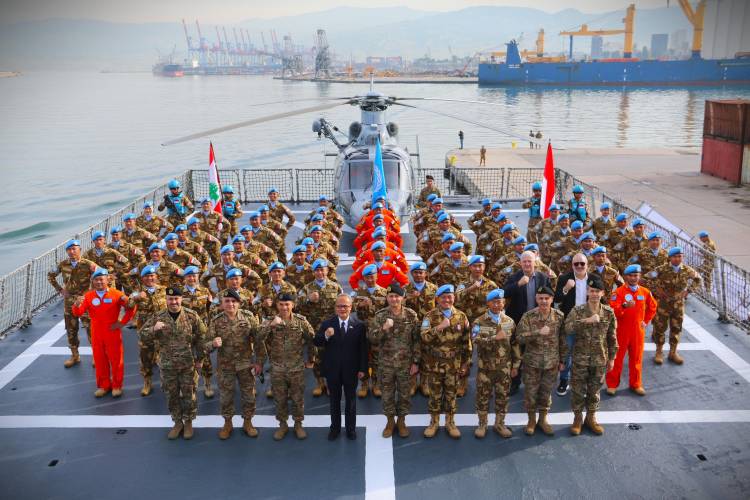 Satgas MTF XXVIII/ UNIFIL Raih Penghargaan LAF Medal di Penghujung Masa Baktinya