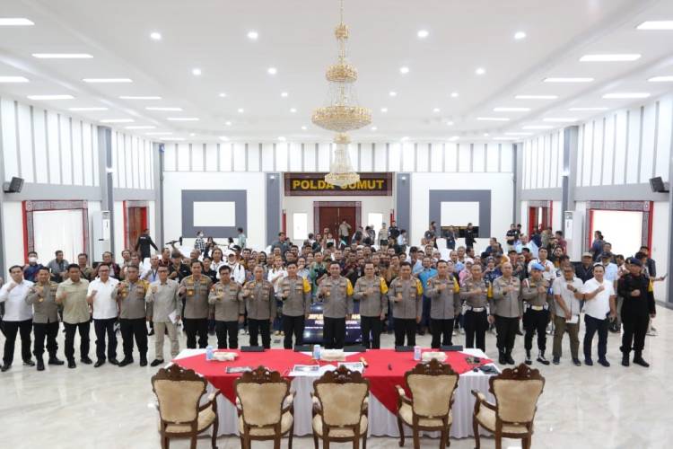 Polda Sumut Tekankan Peningkatan Responsivitas Layanan Call Center 110 untuk Masyarakat