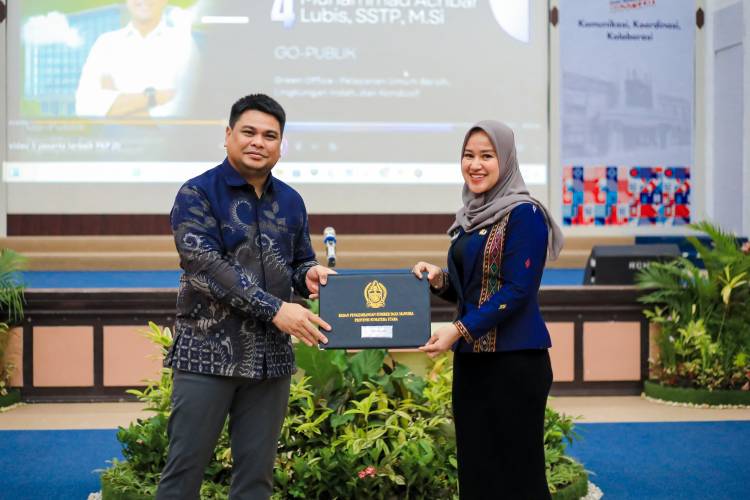 Inilah Sepuluh Terbaik Pelatihan Kepemimpinan Pengawas Angkatan I Pemko Medan