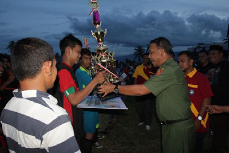 Loyal FC Juara Turnamen Pengcab PSSI Madina U-19 Piala Bupati