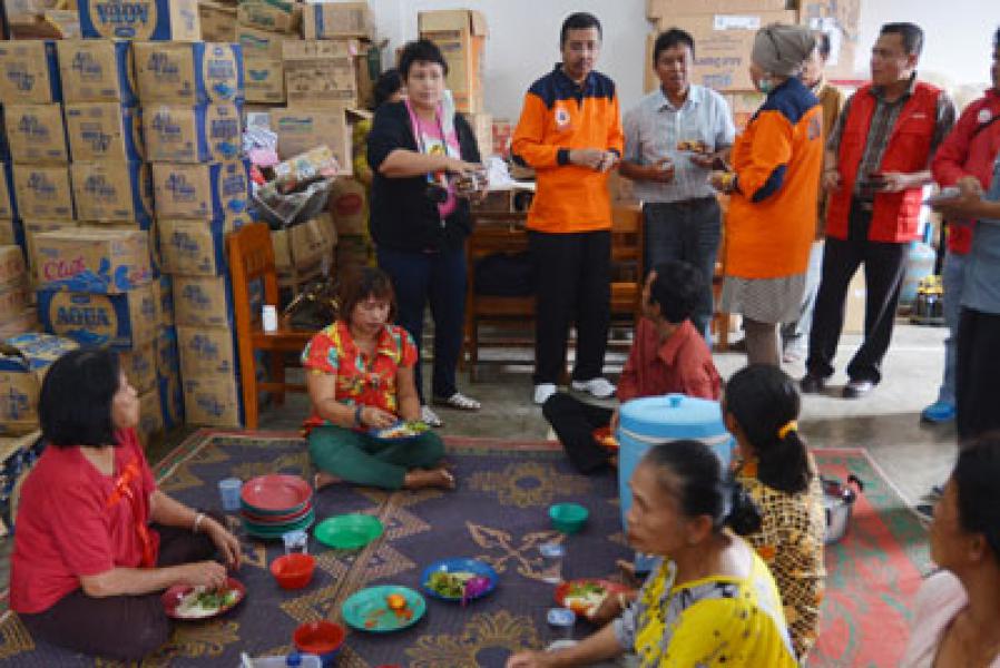 Jelang Kedatangan SBY, Wagub Sumut Tinjau Pengungsi Sinabung