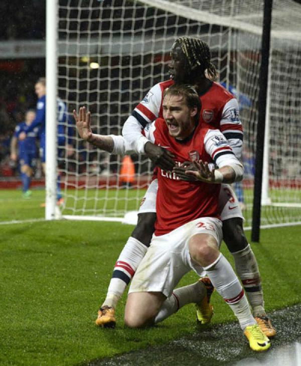 Arsenal Adu Kuat Lawan Tottenham