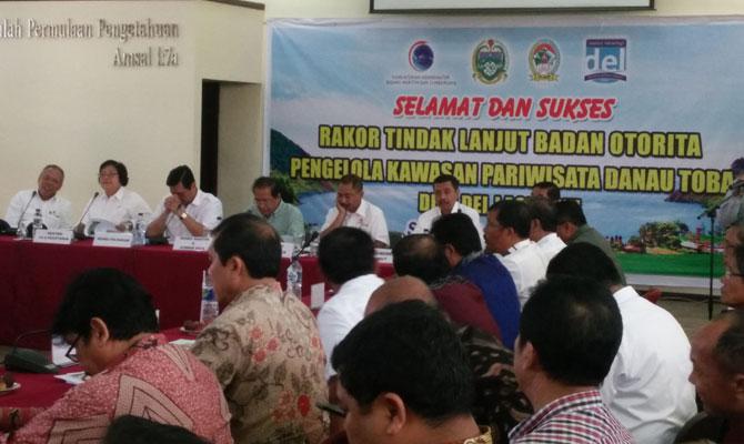 5 Menteri Keroyokan Bangun Danau Toba