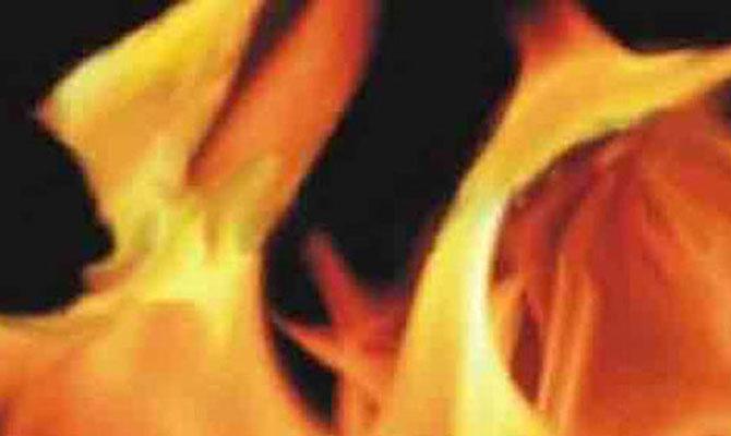 Ratusan Kios Pakaian Bekas Terbakar di Tanjungbalai