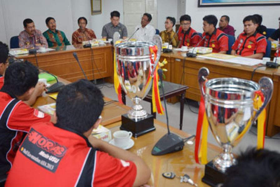 Wagub Sumut Tantang USU Produksi Massal Mobil Horas