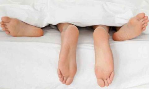 Mesum di Kos, Sepasang Kekasih Diarak ke Kantor Lurah