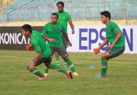 Timnas Batal Vs Drogba Dkk