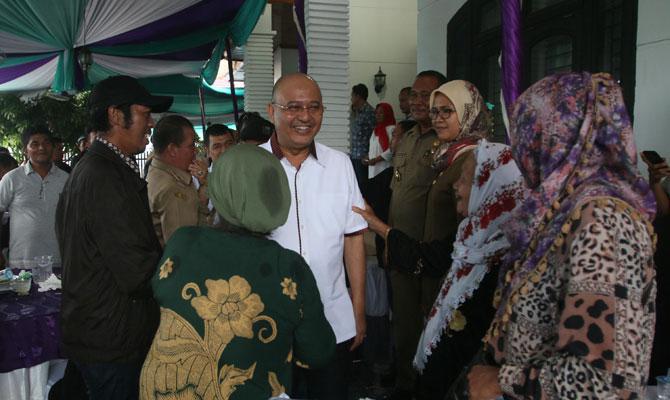 Eldin Menang, Relawan Polonia Center Syukuran