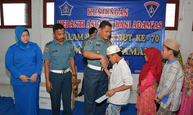 HUT ke-70, Pomal Lantamal I Berikan Bantuan ke Panti Asuhan