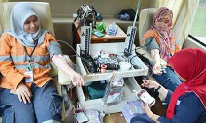 Tambang Emas Martabe Sumbang 100 Kantong Darah