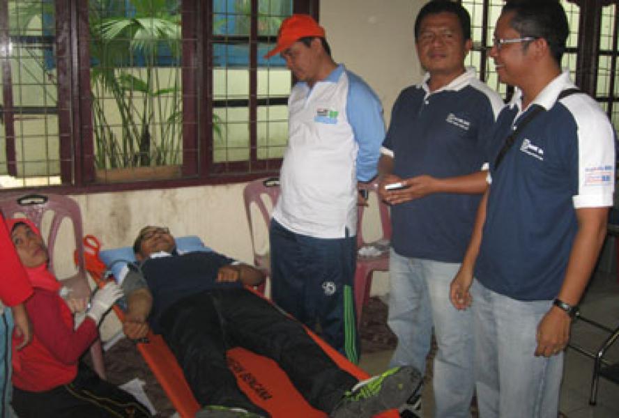 Meriahkan HUT ke 15 Madina, BRI Panyabungan Donor Darah