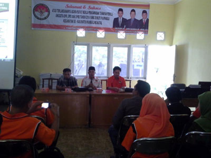 Panwaslu Madina Adakan Raker Pengawasan