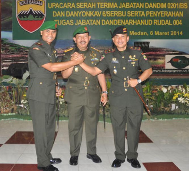 Letkol Kav Setiawan Aris Munandar Dandim 0201/BS