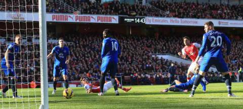 Kandaskan Everton, Arsenal Aman di Posisi Tiga