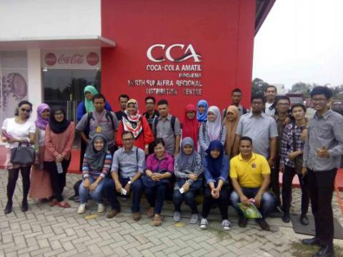 Perhumas Medan Courtesy Visit ke Pabrik Coca Cola