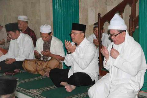 Wali Kota Medan Serap Aspirasi Warga Melalui Safari Subuh