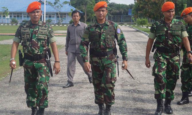 Danwing III Paskhas Kolonel LM Sormin Siregar Kunker ke Markas Batalyon Komando 462