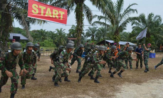 Danyonif-8 Marinir Tutup Lomba Regu Tangguh