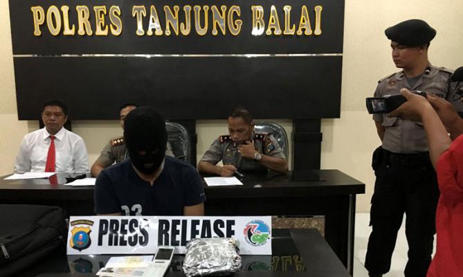 Polres Tanjung Balai Gagalkan Penyelundupan Sabu Oleh TKI