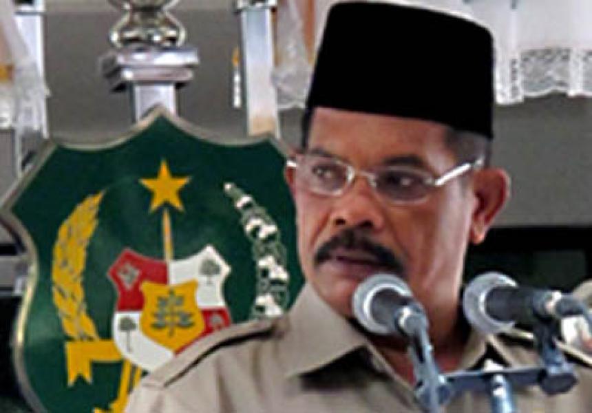 Rahudman Terima Penghargaan Dari Kemendagri