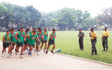 31 Pamen Kodam Casis Seskoad Tes Samapta