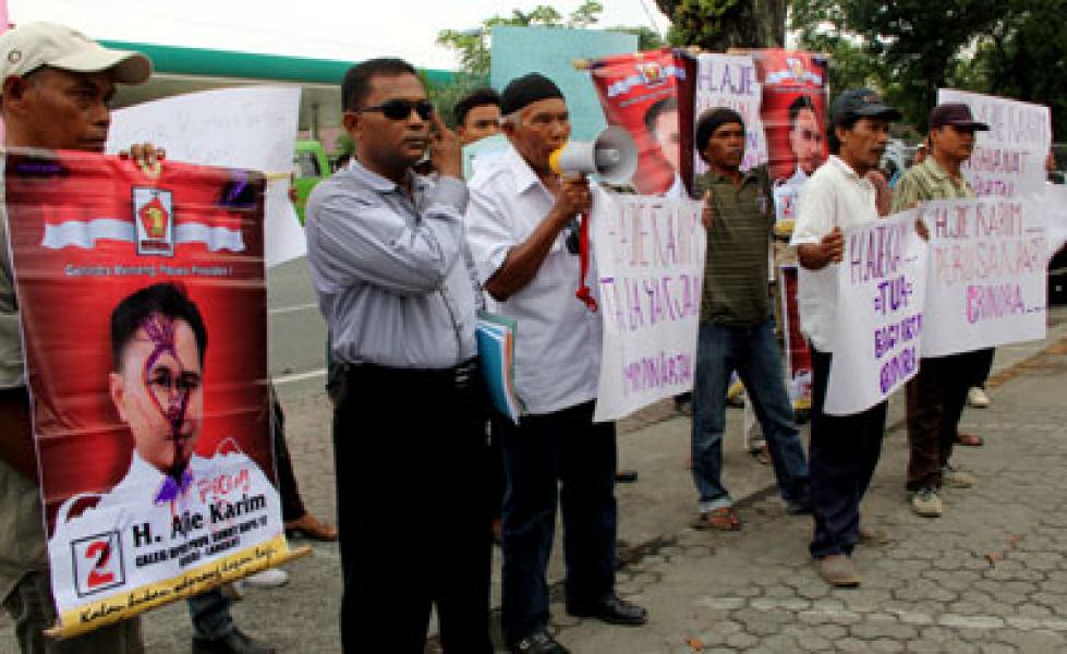 Caleg Jadi Dituding Ingkar Janji, TS Serbu Kantor Gerindra Sumut