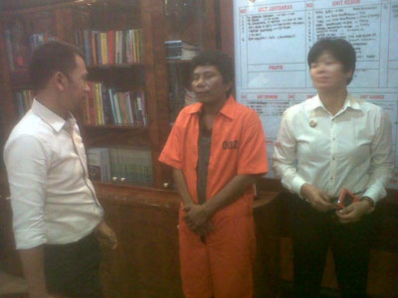 Supir Angkot Cabuli Bocah Tuna Rungu di Terminal Amplas