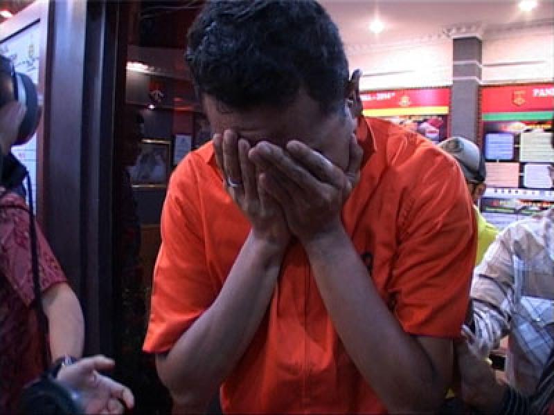 Oknum Guru SD Tersangka Sodomi Dipecat Dari Sekolah