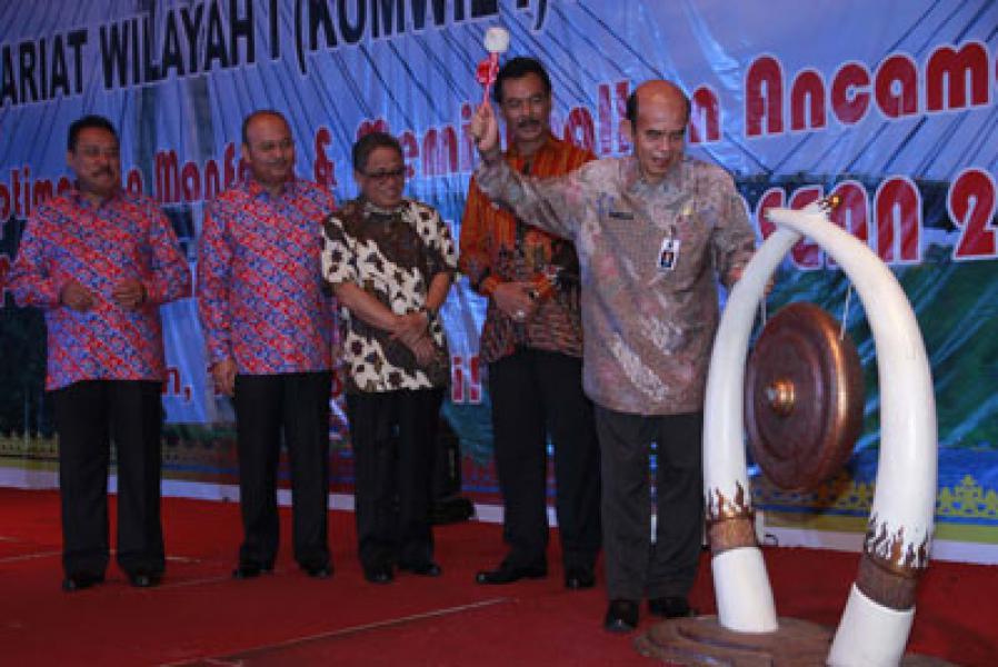 Apeksi Harus Tingkatkan Kerjasama Hadapi Masyarakat Ekonomi ASEAN 2015