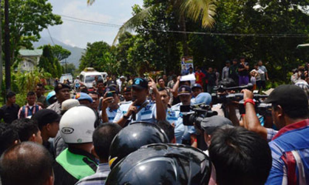 Wartawan Madina Demo Desak Dalang Pengeroyokan Ditangkap